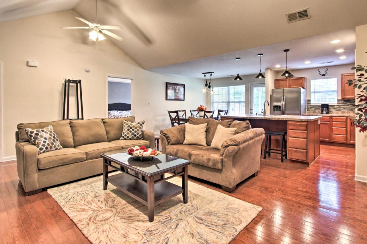 Home With Community Pool - 2 Miles To The Island! Pigeon Forge Exterior foto